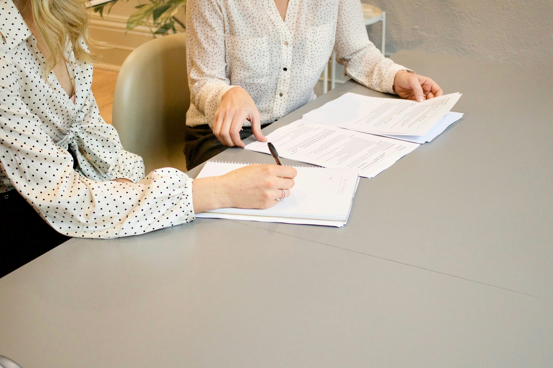 Notariële akten vertalen: waar moet je op letten